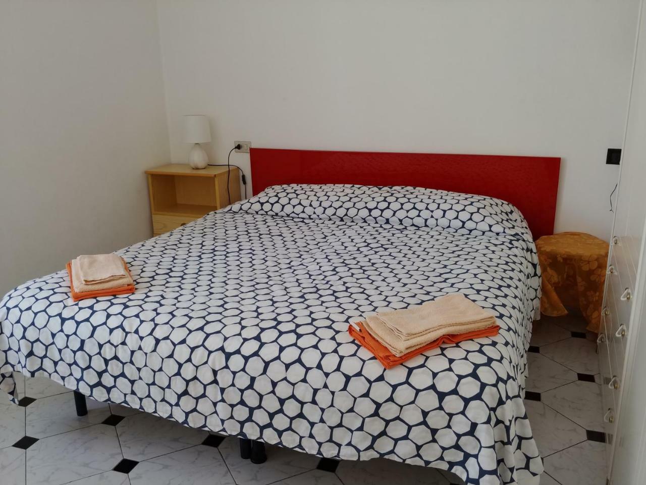 Casa Auxilium Appartement Rapallo Buitenkant foto